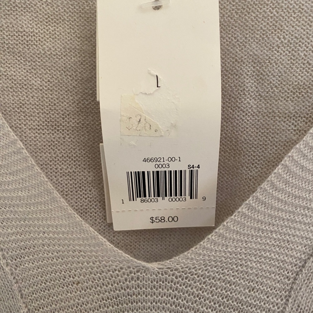 Brand New With Tags Small Lightweight Banana Republic Grey short sleeve sweater - Picture 3 of 7